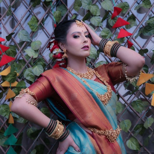 Gold-Tone Dulhan Set